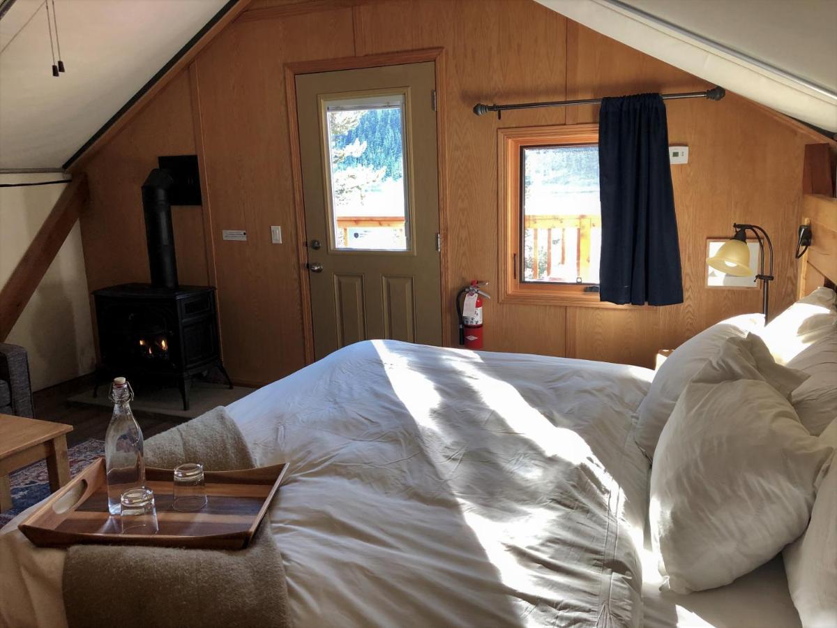 Mount Engadine Lodge Kananaskis Екстер'єр фото