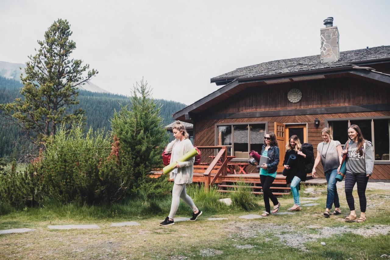 Mount Engadine Lodge Kananaskis Екстер'єр фото