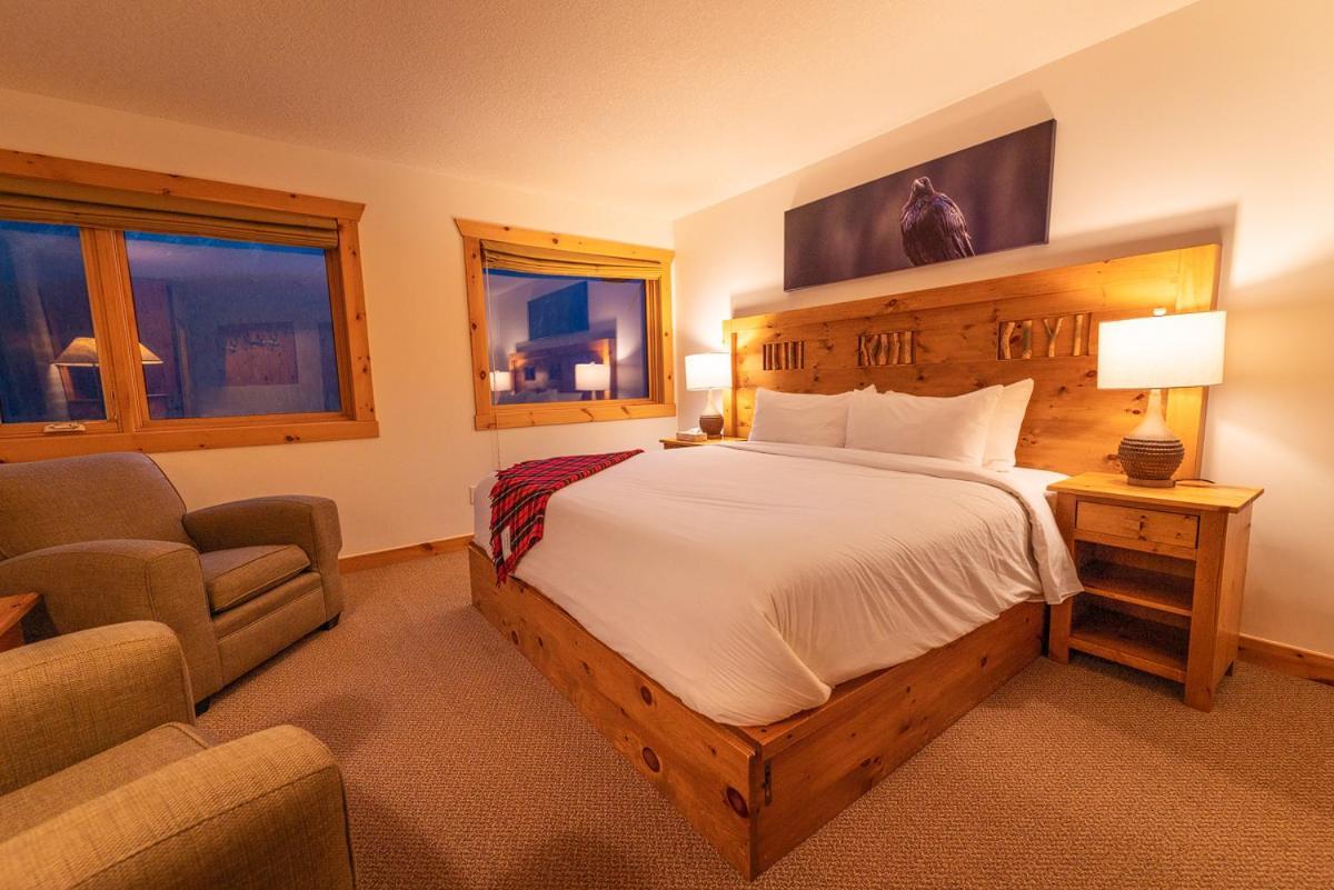 Mount Engadine Lodge Kananaskis Екстер'єр фото